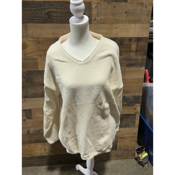 Vintage 1980s WhalerKnits- White/Cream-V-Neck Sweater - Size L - Picture 2 of 7
